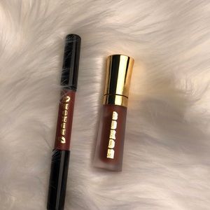 Buxom plumpline lip liner and pull on lip cream